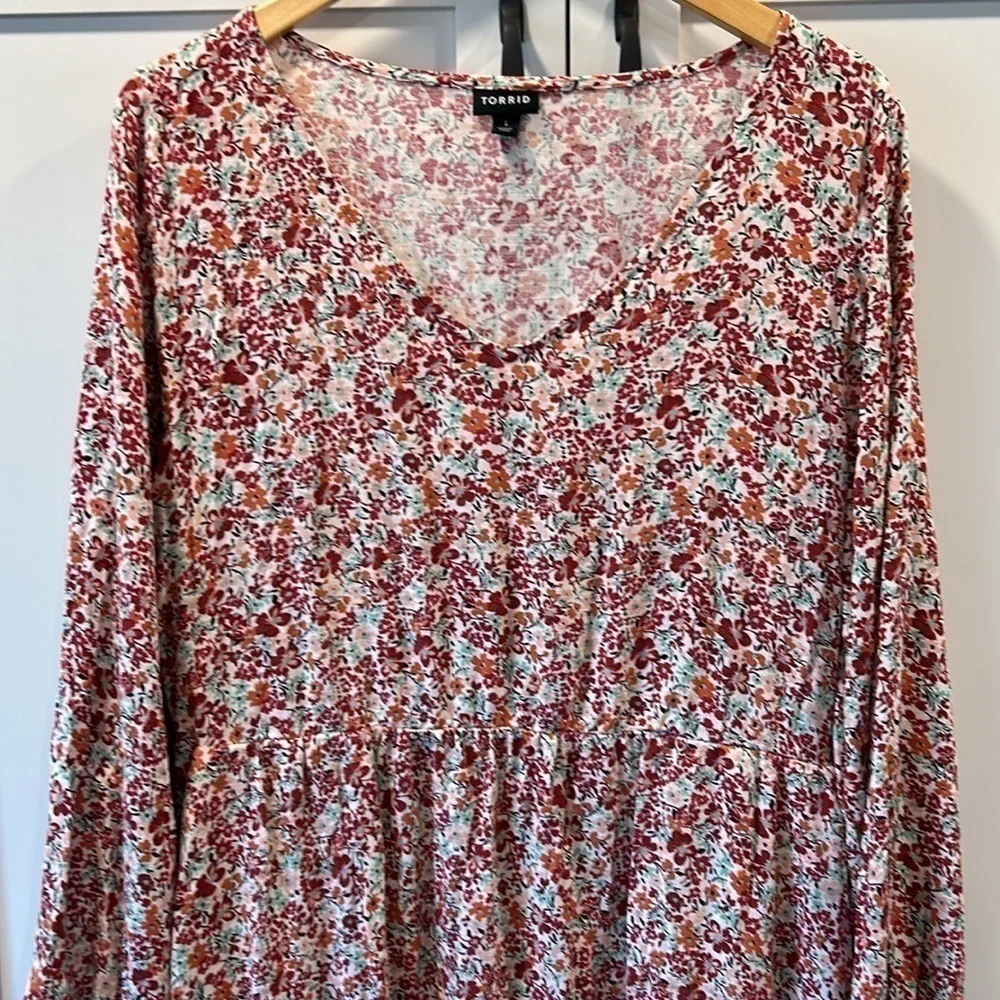 Torrid Voluminous Textured Stretch Rayon Mini‎ Skater Dress Wild Flowers Size 1